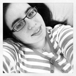 Meet your Posher, Emily